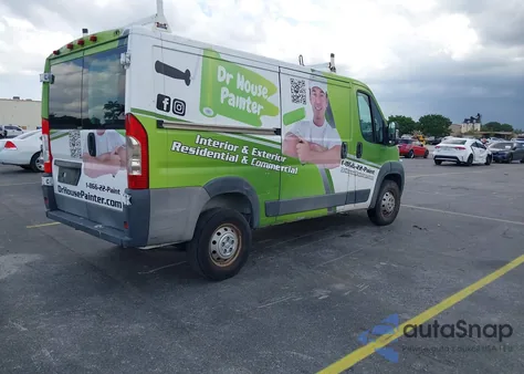 2017 Ram Promaster 1500 Low Roof 136 Wb из США, поврежденный, VIN 3C6TRVAGXHE538632